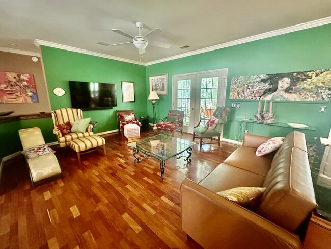 Building Photo - Two Bedroom plus Office Furnished Home in Sun City!