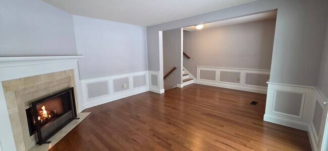 Building Photo - *** PENDING *** Beautiful 2-Bedroom Townhouse at CornerStone Condominiums