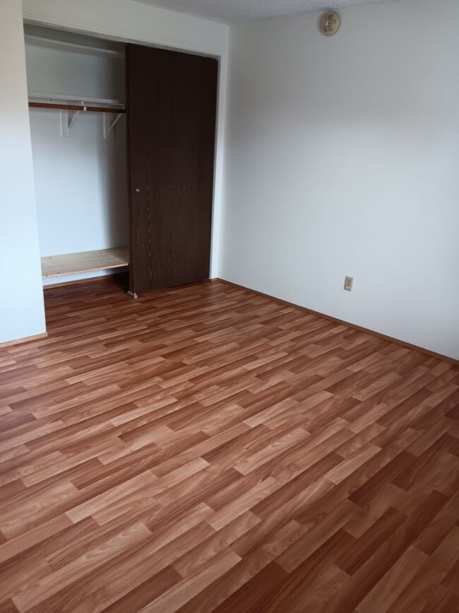 Building Photo - 3 Bed House in La Grande