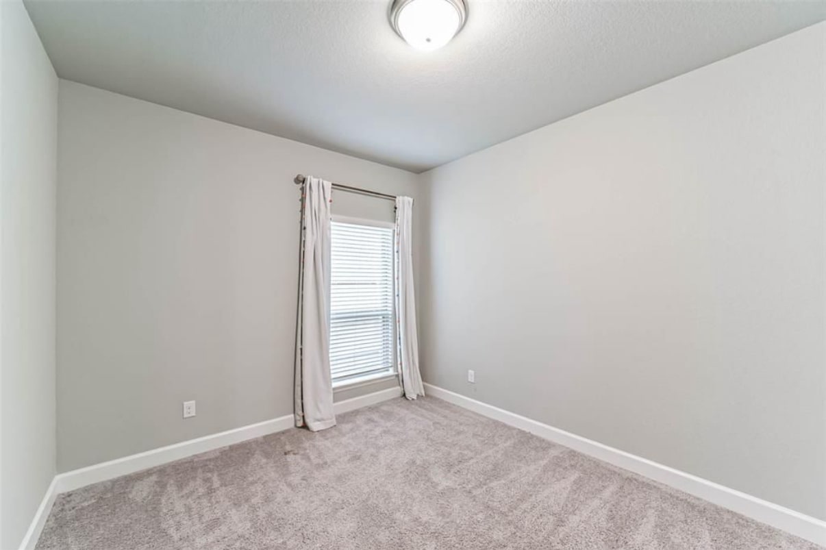 Building Photo - 23918 Cedar Glade Ln