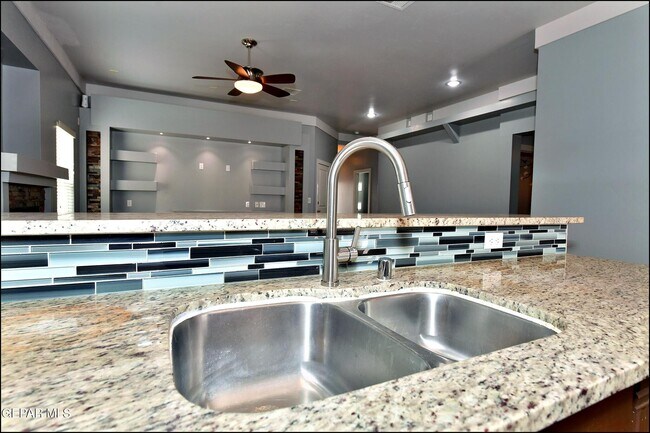Building Photo - 14505 Ginger Kerrick