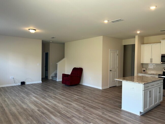 Building Photo - 3424 Dragonfly River Ct