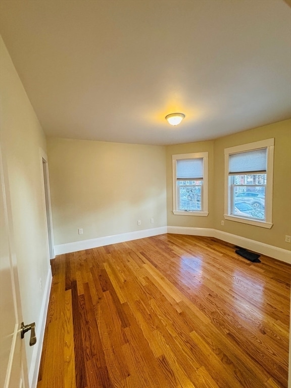 Building Photo - 12 Emerald St