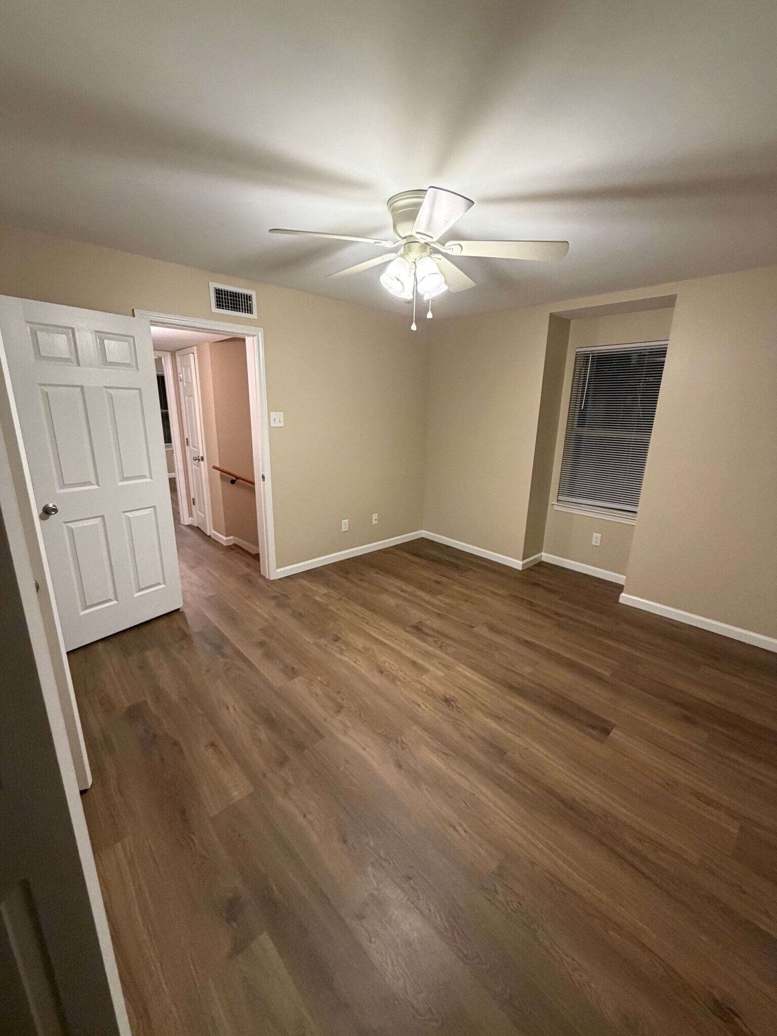 Building Photo - 4832 Finch St