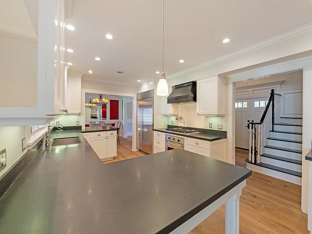 Building Photo - 5463 Katherine