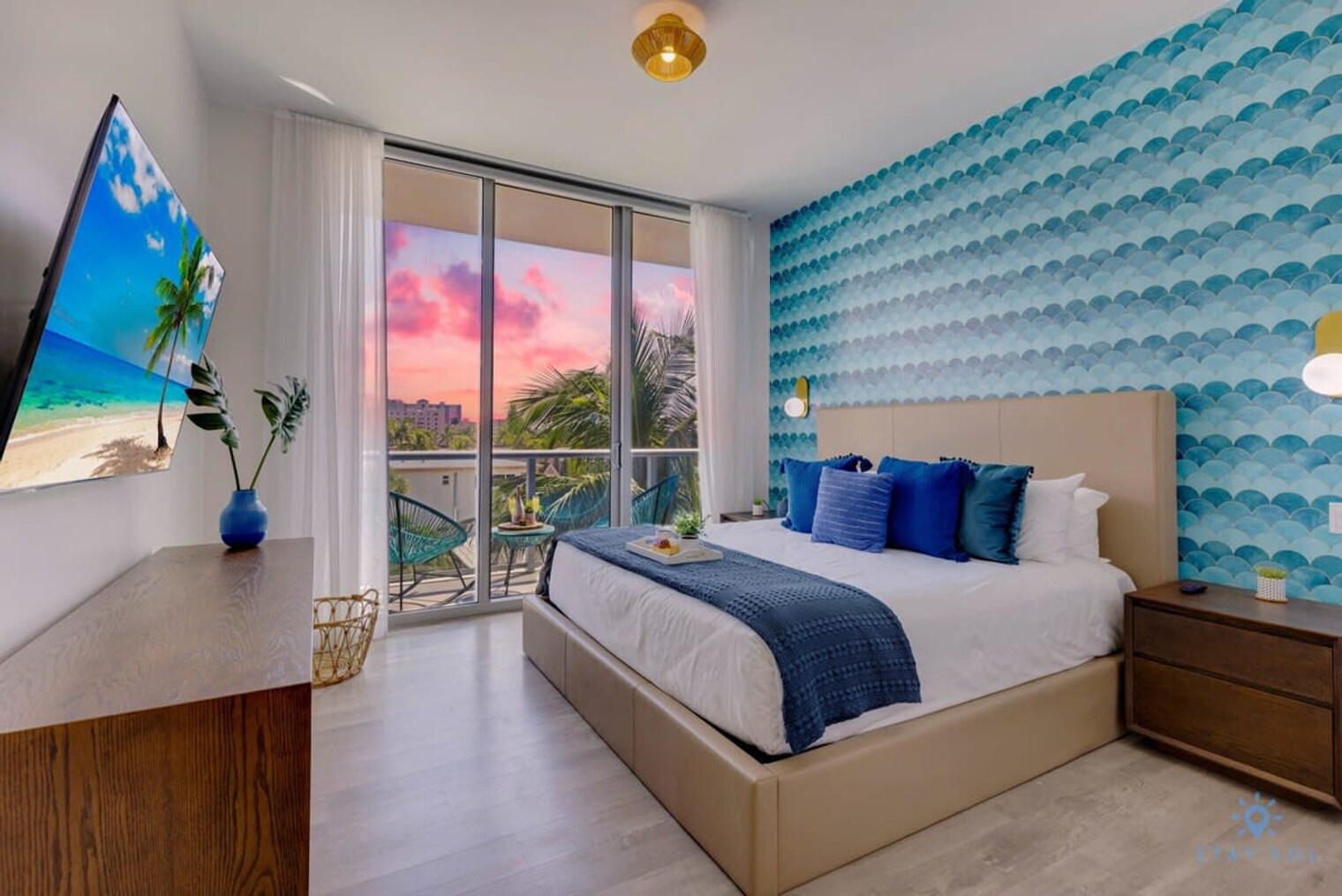 Building Photo - 777 N Ocean Dr