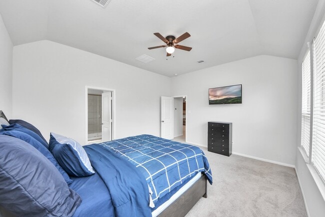 Building Photo - 10618 Amador Peak Dr