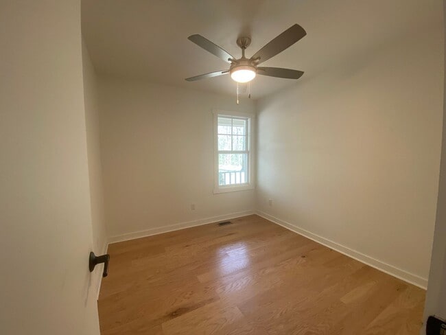 Building Photo - Charming Bungalow in Youngsville
