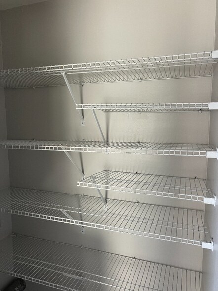 Building Photo - 1312 Hawkins St