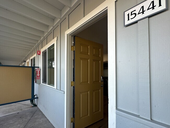 Building Photo - 15441 Marty Dr