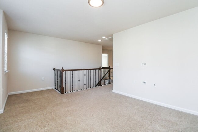 Building Photo - Stunning 4BD, 3BA Cary Home in Prime Locat...
