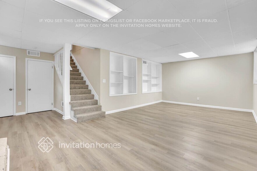 Building Photo - 2527 Judson Ave