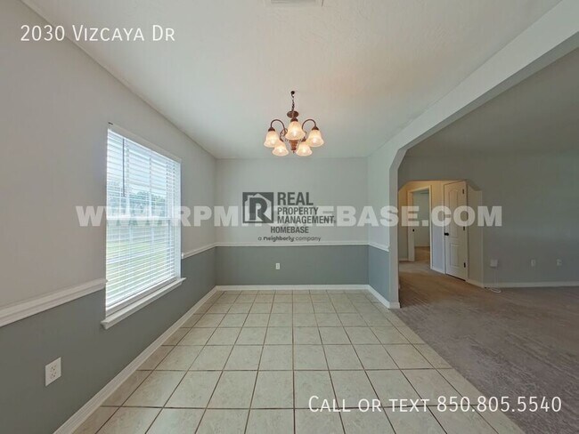 Building Photo - 2030 Vizcaya Dr