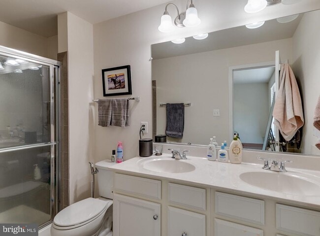 Building Photo - 43688 Winterberry Wy