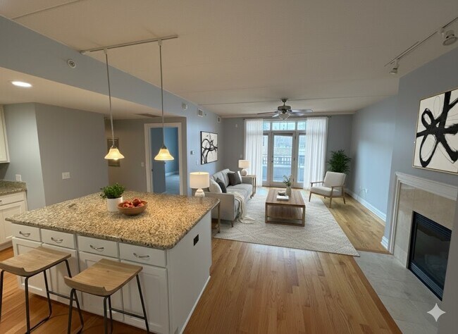 Building Photo - 310 S Main St