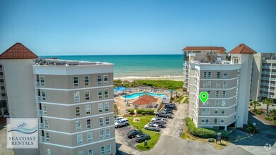 Building Photo - SPEND THE WINTER AT THE BEACH