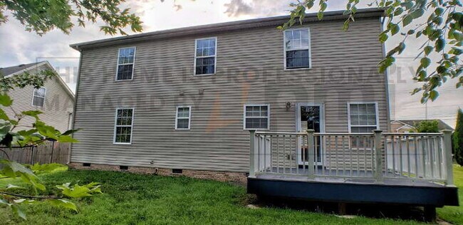 Building Photo - 3416 Bradfield Dr