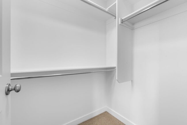 Building Photo - Dry Creek Highlands Towns - 8827