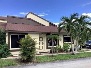 Building Photo - 5280 Bosque Ln