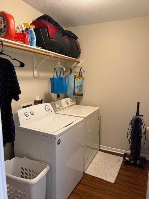 Building Photo - 22411 High Point Pines Dr