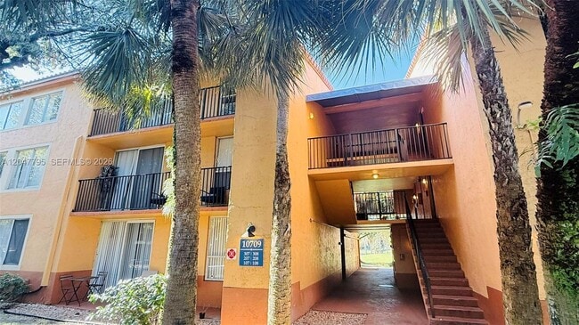 Building Photo - 10709 Cleary Blvd