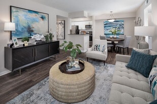 Building Photo - Onyx Winter Park