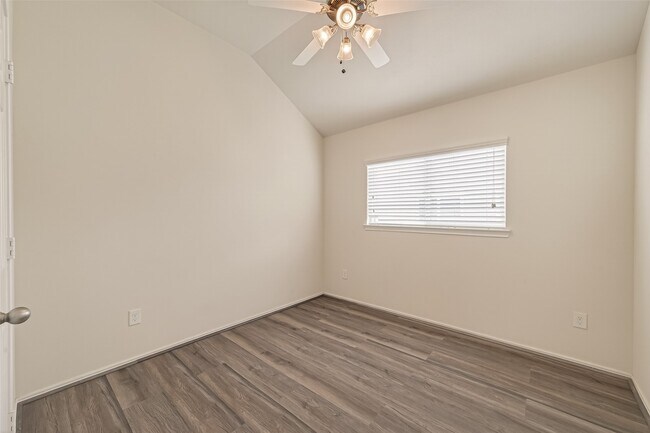 Building Photo - 6814 Anson Point Ln