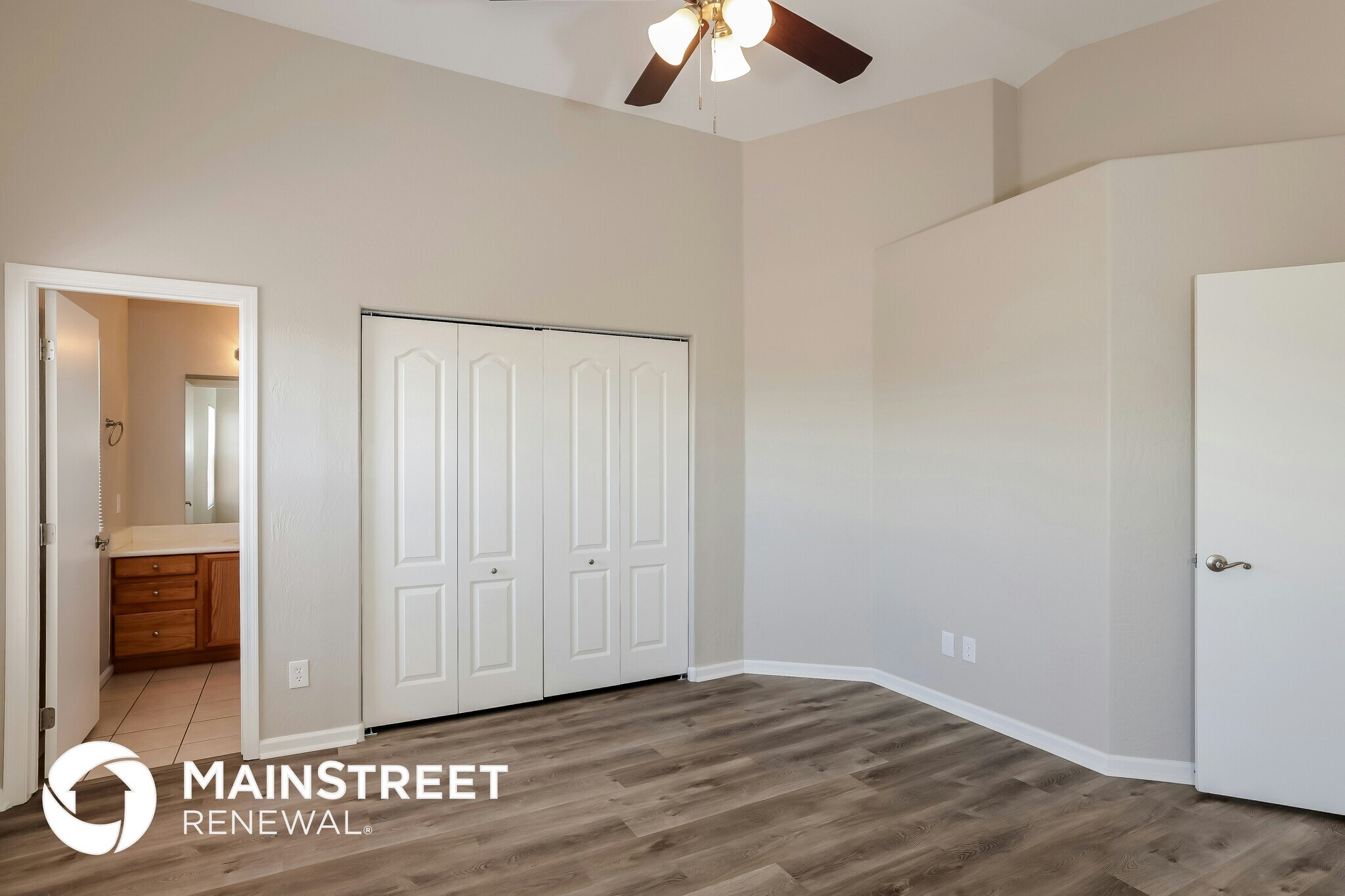 Building Photo - 1815 E Hamel Way