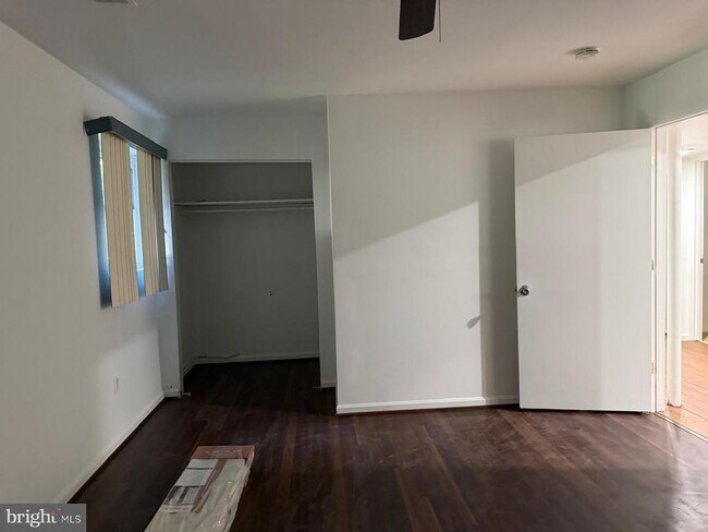 Building Photo - 4402 Sellman Rd