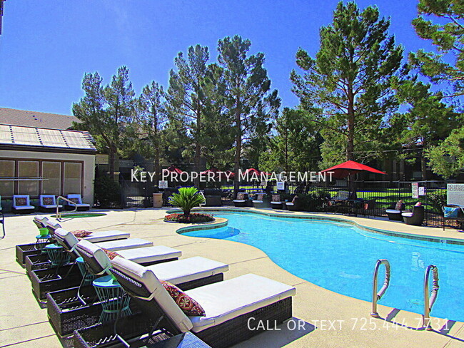 Building Photo - 555 E Silverado Ranch Blvd