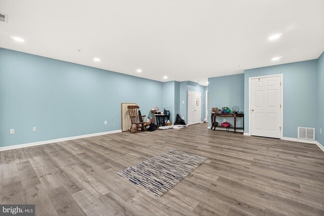 Building Photo - 2572 Carrington Way