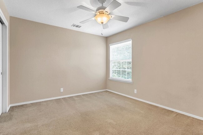 Building Photo - Alamo Ranch