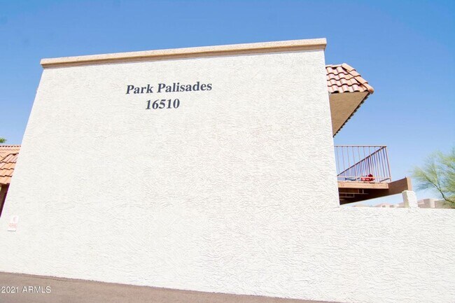 Building Photo - 16510 E Palisades Blvd