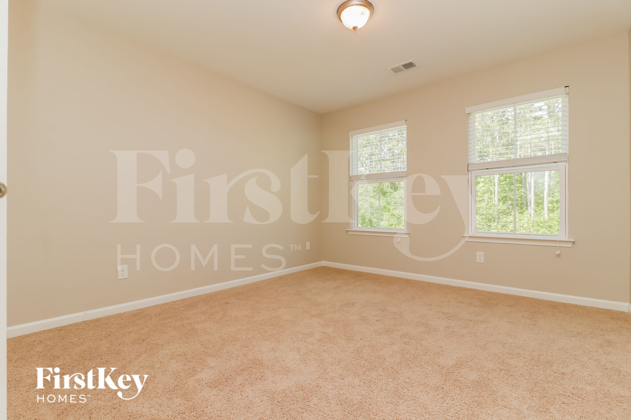 Building Photo - 220 Foxbank Plantation Blvd