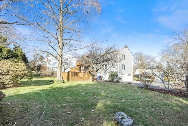 Building Photo - 68 Colgate Ave