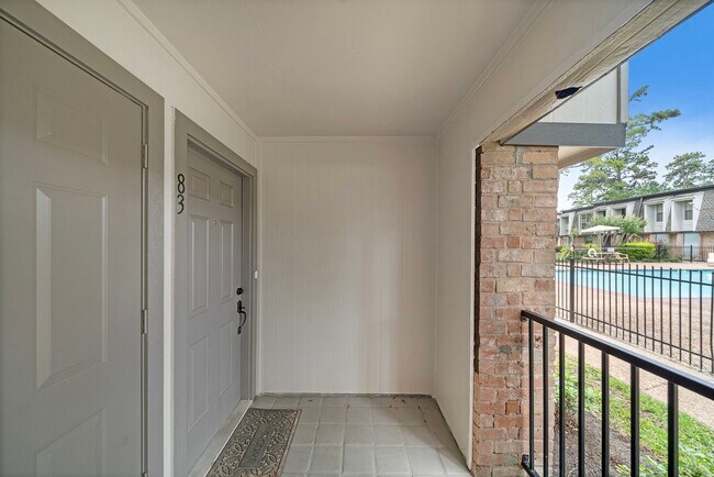 Building Photo - 12633 Memorial Dr