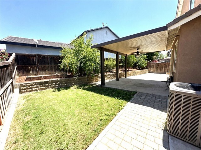 Building Photo - 29848 Peacock Mountain Dr