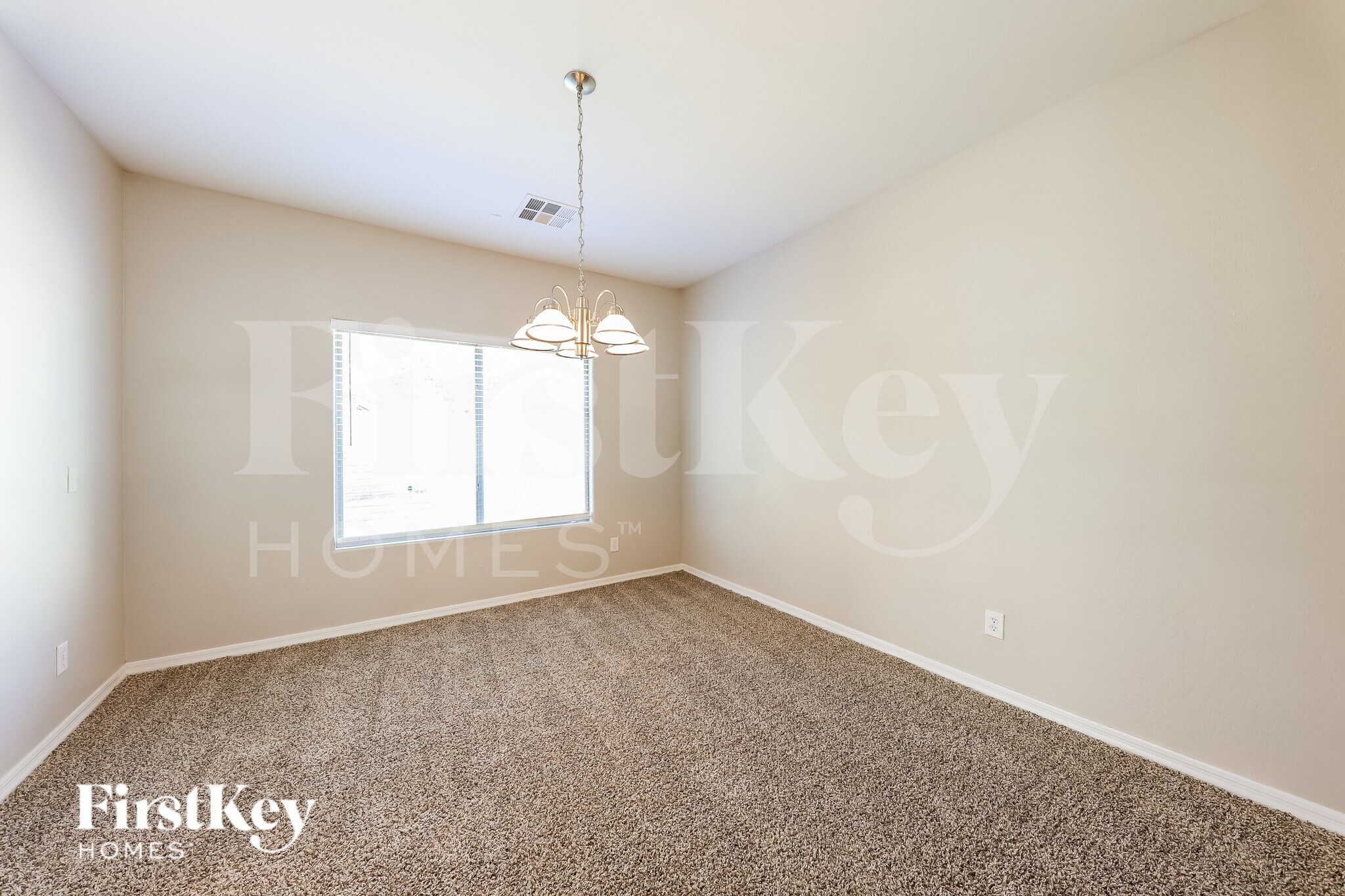 Building Photo - 15608 N 172nd Ln