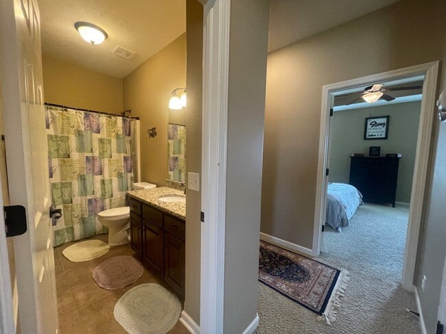 Building Photo - Ranch in Shadow Lake Papillion