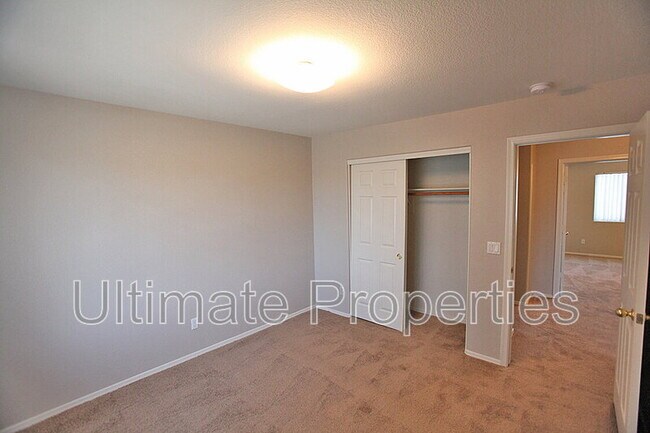 Building Photo - 7706 W Sands Dr