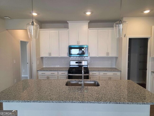 Building Photo - 2576 Double Oak Trl