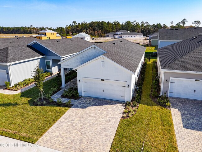 Building Photo - 289 Pentwater Rd