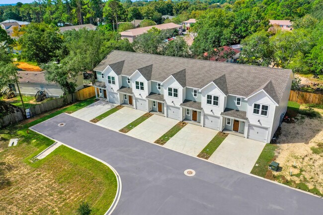 Building Photo - 1605 Beckett Blvd