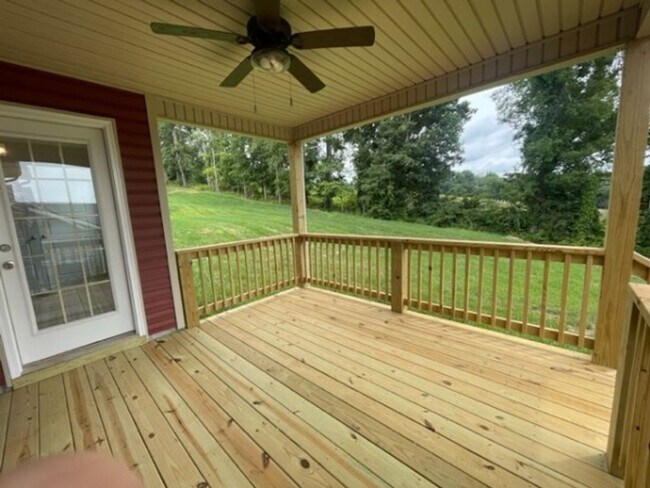 Building Photo - 1228 Cardinal Creek Dr