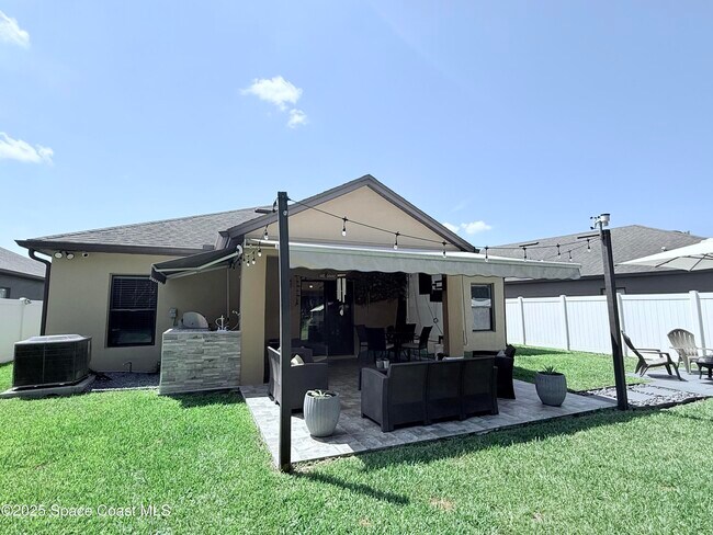 Building Photo - 5342 Radiance Ct