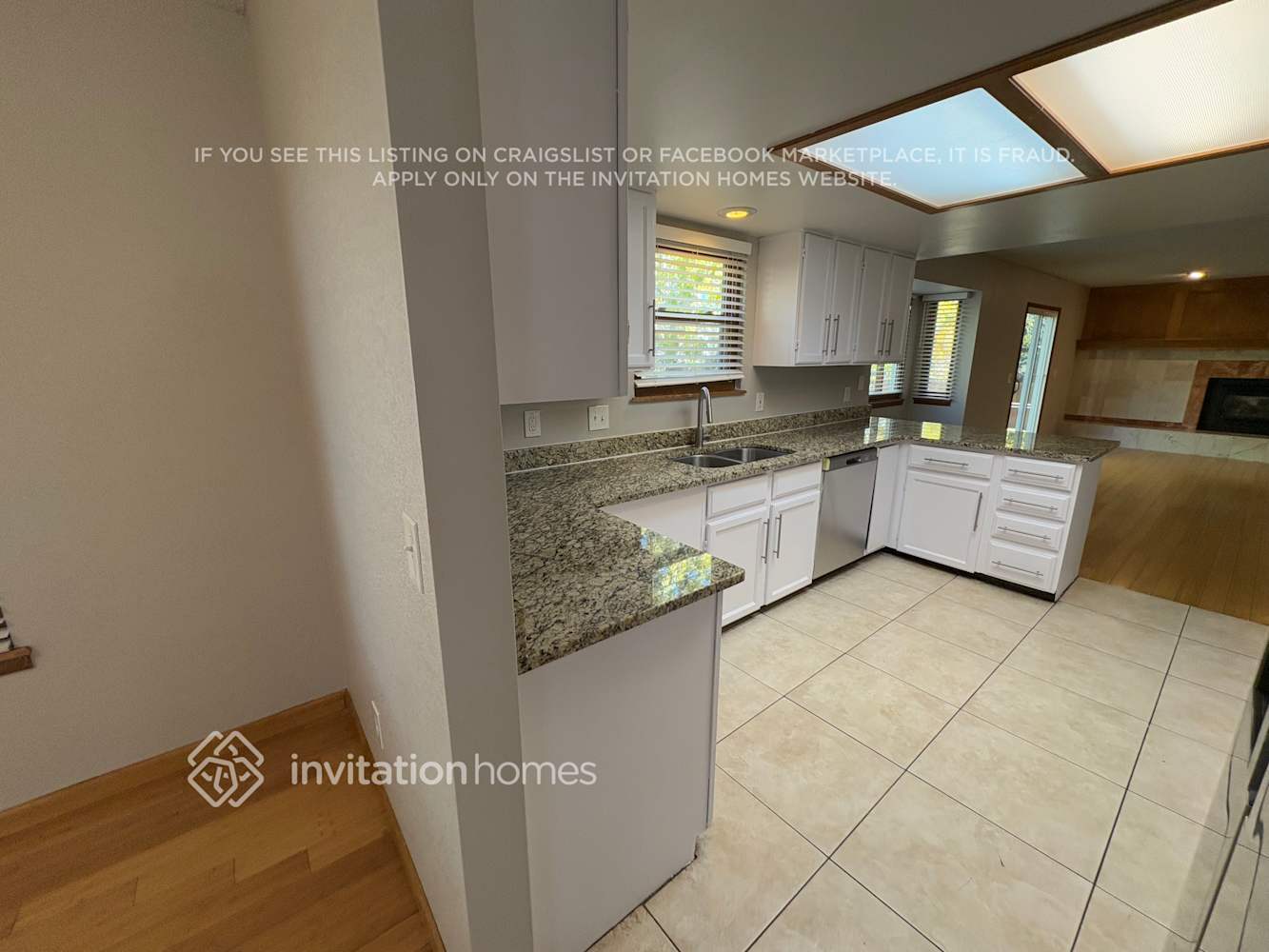 Building Photo - 11333 E Warren Ave