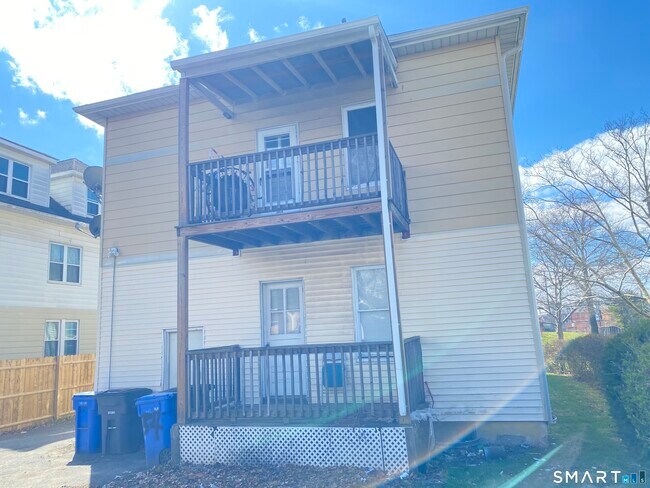 Building Photo - 54-56-56 Westbourne Pkwy