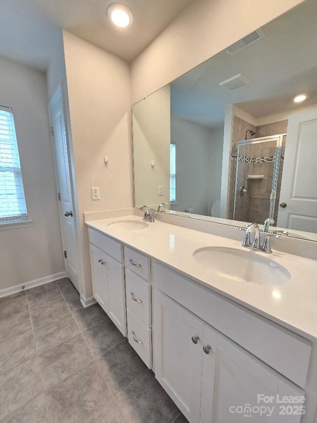 Building Photo - 18022 Stark Wy