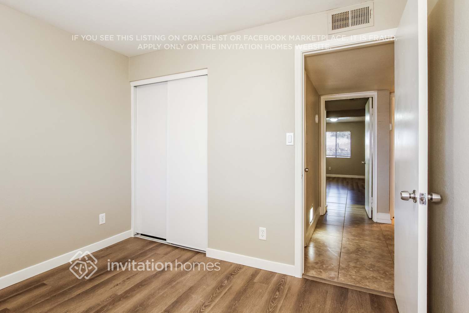 Building Photo - 15218 N 38th St