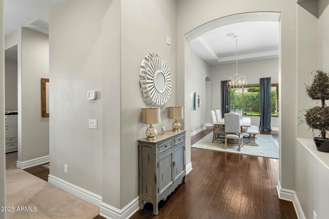 Building Photo - 2051 E Aris Dr
